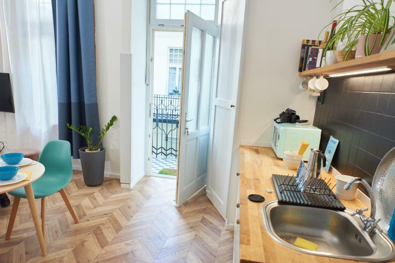 Self Check-In Cozy Stylish Flat By Vaci Street Apartment Budapest Exterior photo
