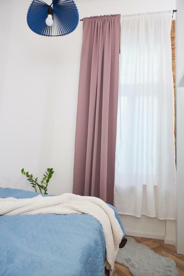 Self Check-In Cozy Stylish Flat By Vaci Street Apartment Budapest Exterior photo